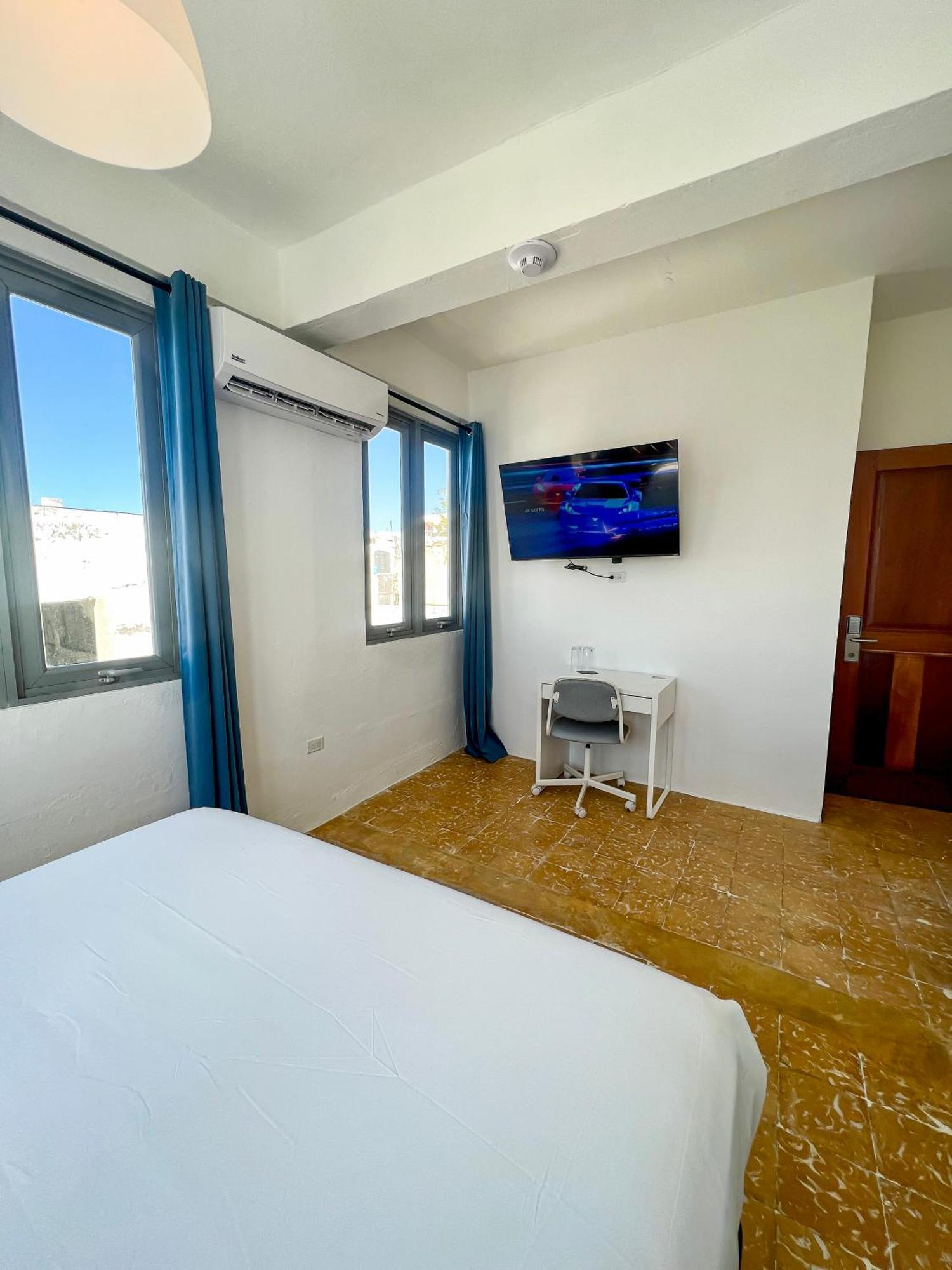 סן חואן Urbana Hotel מראה חיצוני תמונה